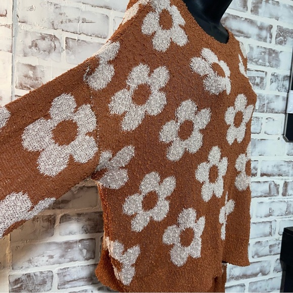 Gili Floral Knit Sweater - burnt orange and Cream NWT medium - Picture 5 of 8